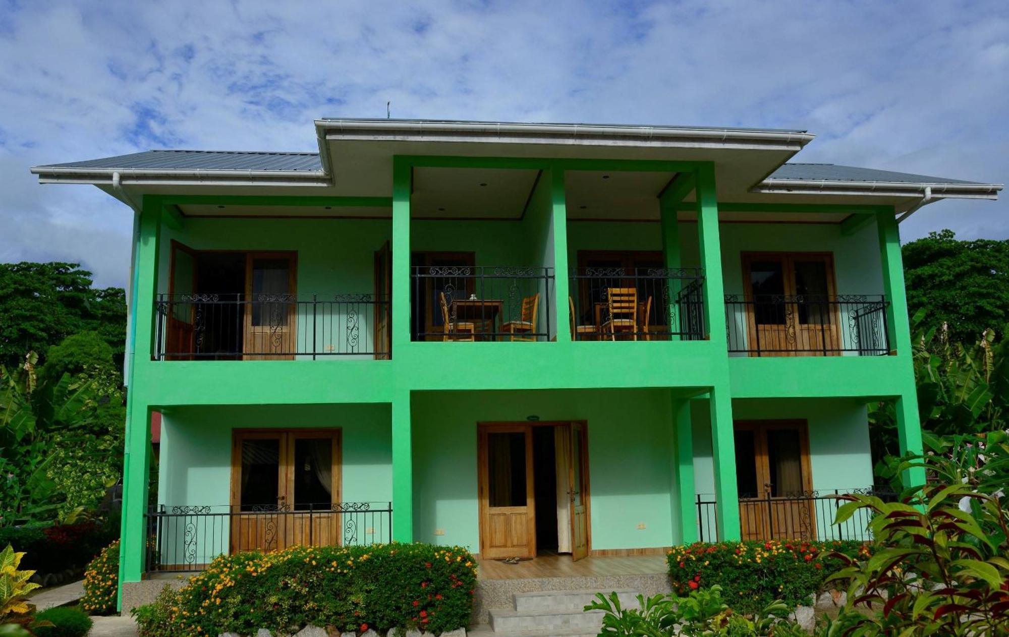Chez Antoine Apartments 大安塞 外观 照片