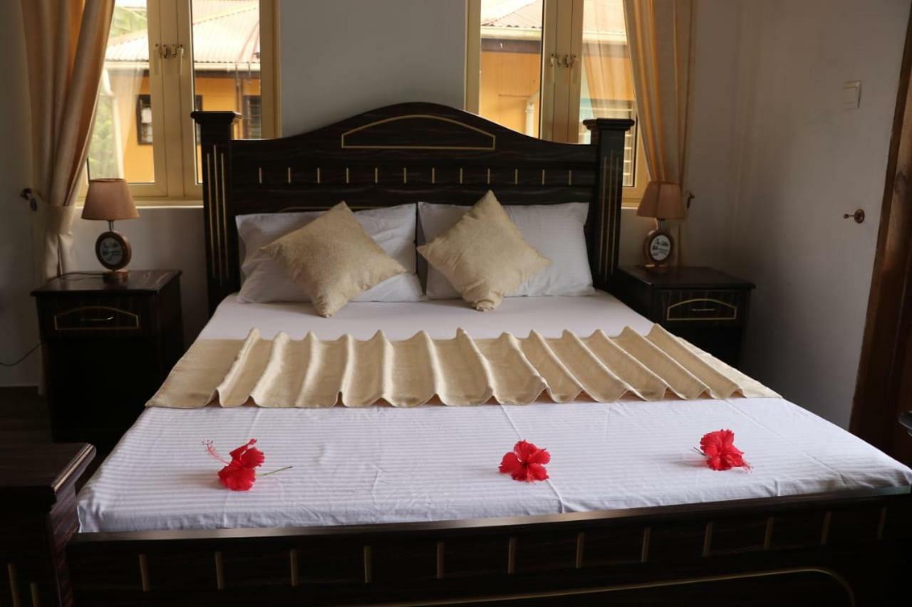 Chez Antoine Apartments 大安塞 外观 照片